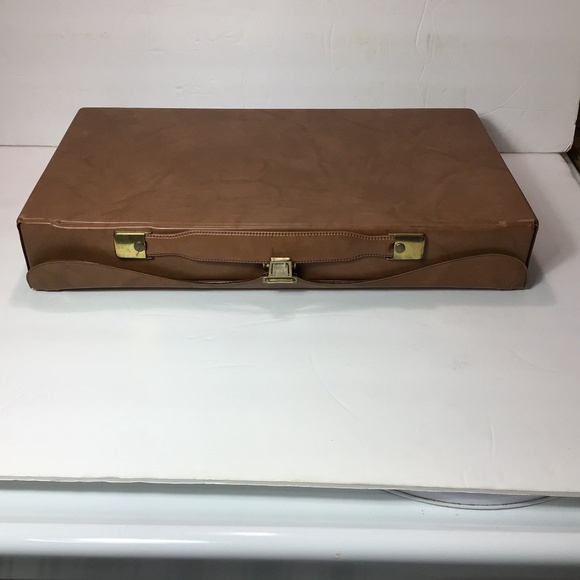 COSTAR DELUX SLIDE/OR ANYTHING ELSE BOX - Picture 1 of 7